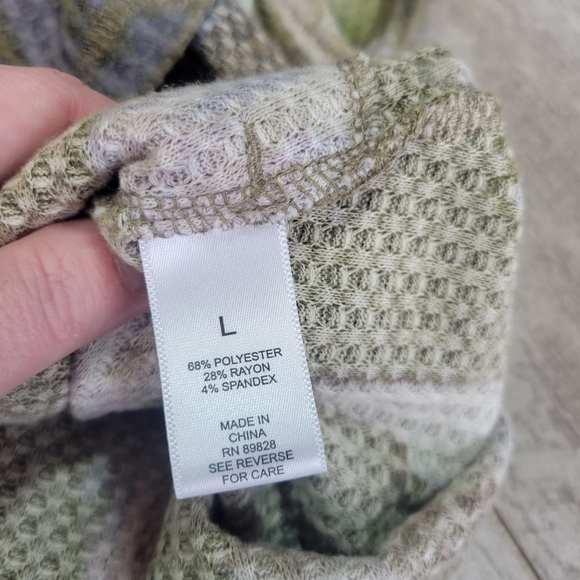 LOGO Flared tunic top size large - Picture 6 of 6